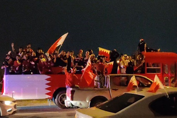 استقبال الأبطال للمنتخب البحريني لدى عودته إلى المنامة