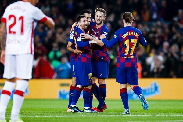 برشلونة ينفرد بصدارة الأندية الأكثر تتويجاً بجائزة 