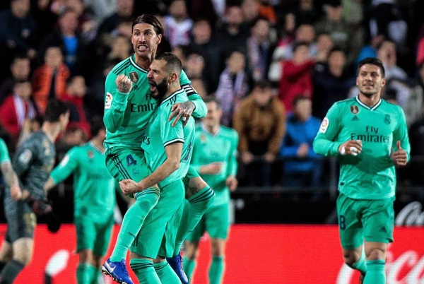 بنزيمة ينقذ ريال من هزيمة ثانية قبل موقعته المرتقبة مع برشلونة