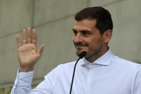 كاسياس يخطط للترشح لرئاسة الاتحاد الاسباني لكرة القدم