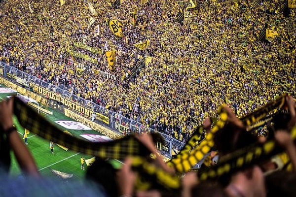 إقامة مباريات الدوري الألماني من دون جمهور رهن قرار السلطات