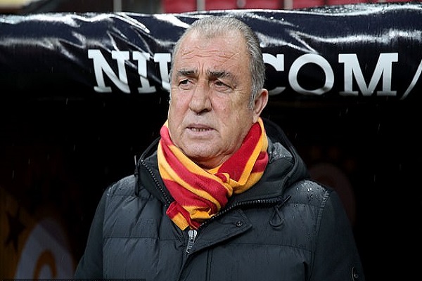 مدرب غلطة سراي التركي لكرة القدم فاتح تيريم 