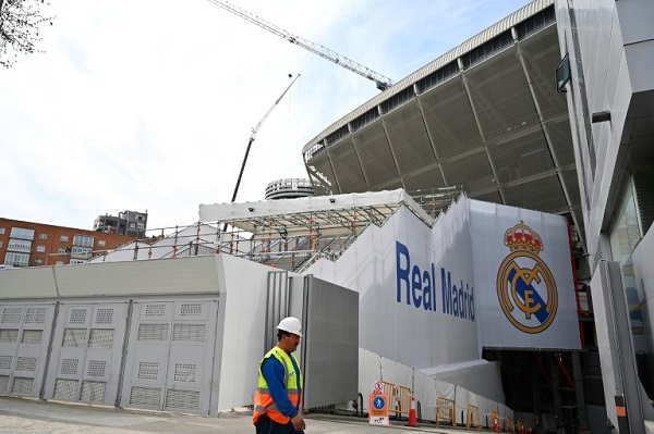 ريال يحول ملعبه سانتياغو برنابيو لتخزين معدات طبية لمكافحة كورونا
