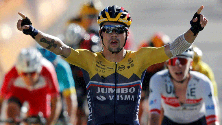 السلوفيني بريموز روغليتش الفائز بالمرحلة الرابعة من طواف فرنسا في الأول من أيلول/سبتمبر 2020