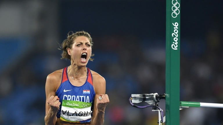 فازت الكرواتية بلانكا فلاسيتش بآخر ميدالية لها في مسابقة الوثب العالي في أولمبياد ريو دي جانيرو 2016