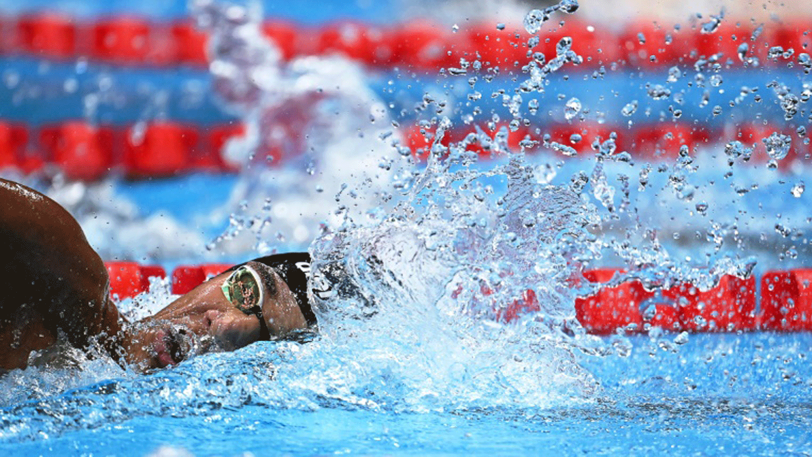 الحفناوي خلال تصفيات سباق 800 م في أولمبياد طوكيو