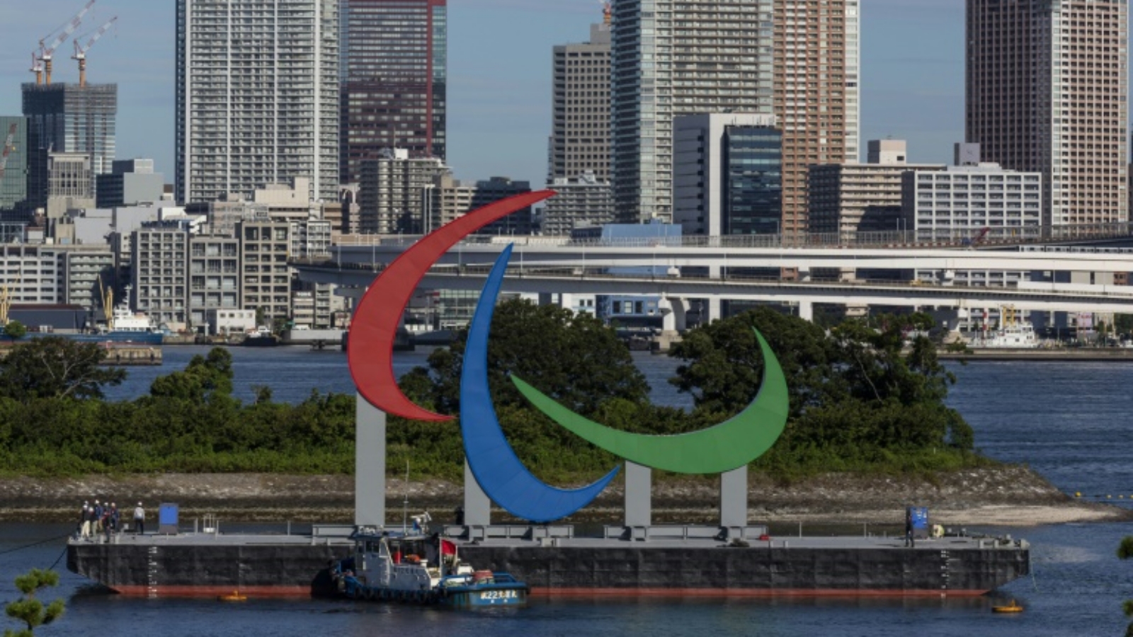 طوكيو، أول مدينة تستضيف الألعاب البارالمبية مرّتين.