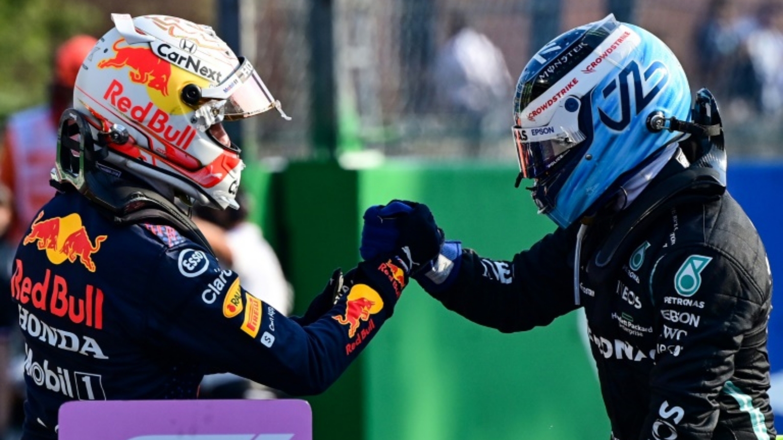 فالتيري بوتاس يفوز بسباق السرعة في سباق جائزة إيطاليا الكبرى من بطولة العالم للفورمولا واحد لكنّ سائق ريد بول ماكس فيرستابن سينطلق من المركز الأول في سباق الأحد.