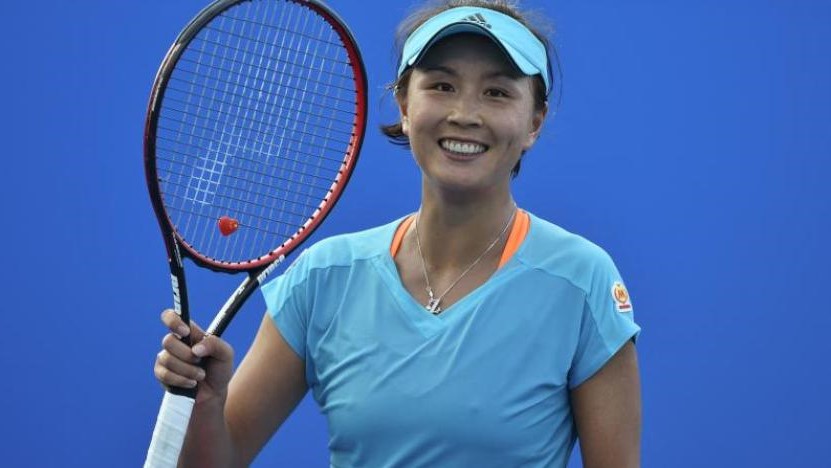 لاعبة كرة المضرب الصينية بينغ شواي
