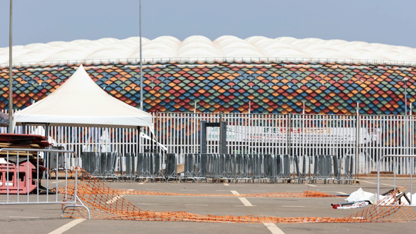 حادثة التدافع على أرض ملعب أوليمبي في العاصمة الكاميرونية ياوندي في 24 كانون الثاني/يناير 2022 قبل مباراة في كأس أمم أفريقيا لكرة القدم أدت إلى وفاة 8 أشخاص