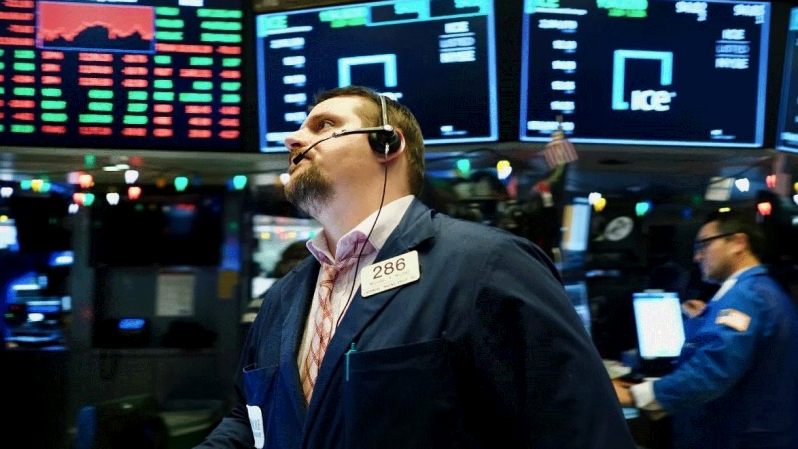 محلل يراقب ارتفاع الأسعار 