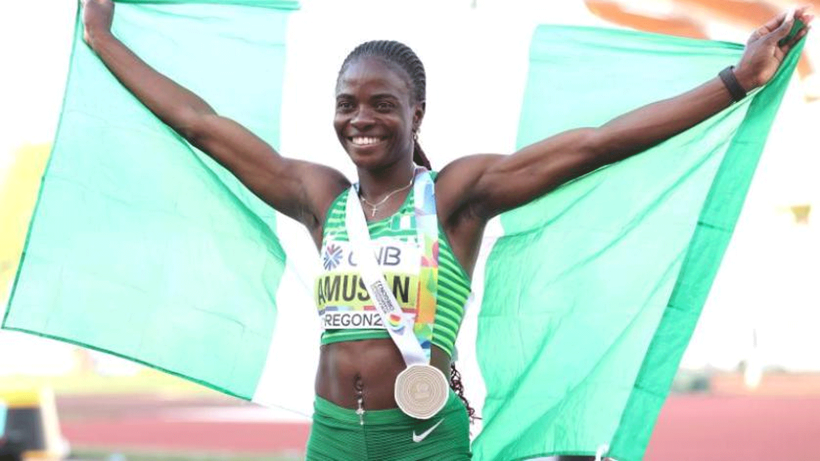النيجيرية توبي أموسان التي فازت بذهبية سباق 100م حواجز في مونديال يوجين