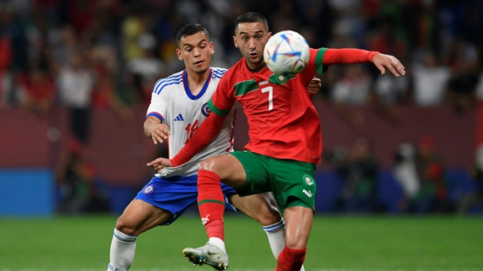 يعود زياش مرة ثانية عشية المونديال للدفاع عن ألوان منتخب المغرب