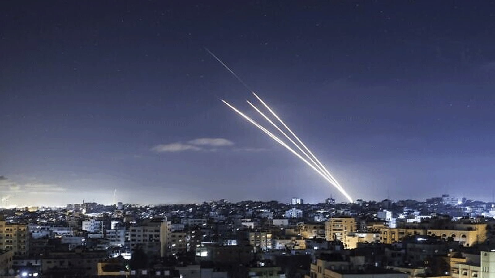 صاروخ أطلق من قطاع غزة يسقط في منطقة غير مأهولة في جنوب إسرائيل
