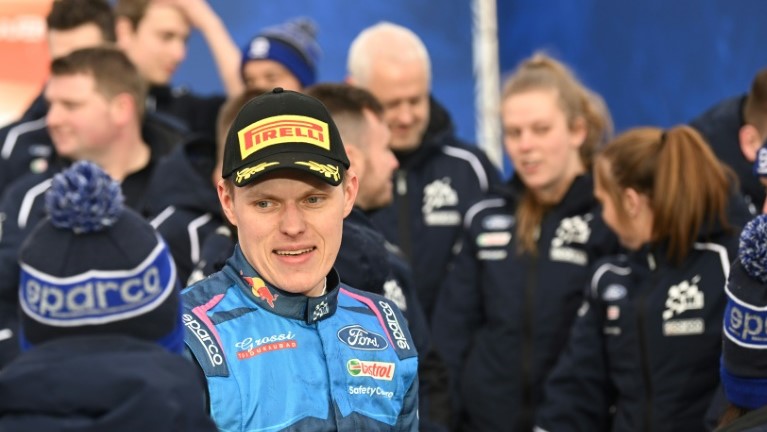 فاز الإستوني أوت تاناك (أم-سبورت فورد) برالي السويد الأحد، في المرحلة الثانية من بطولة العالم للراليات، ليحتلّ صدارة الترتيب المؤقت للبطولة