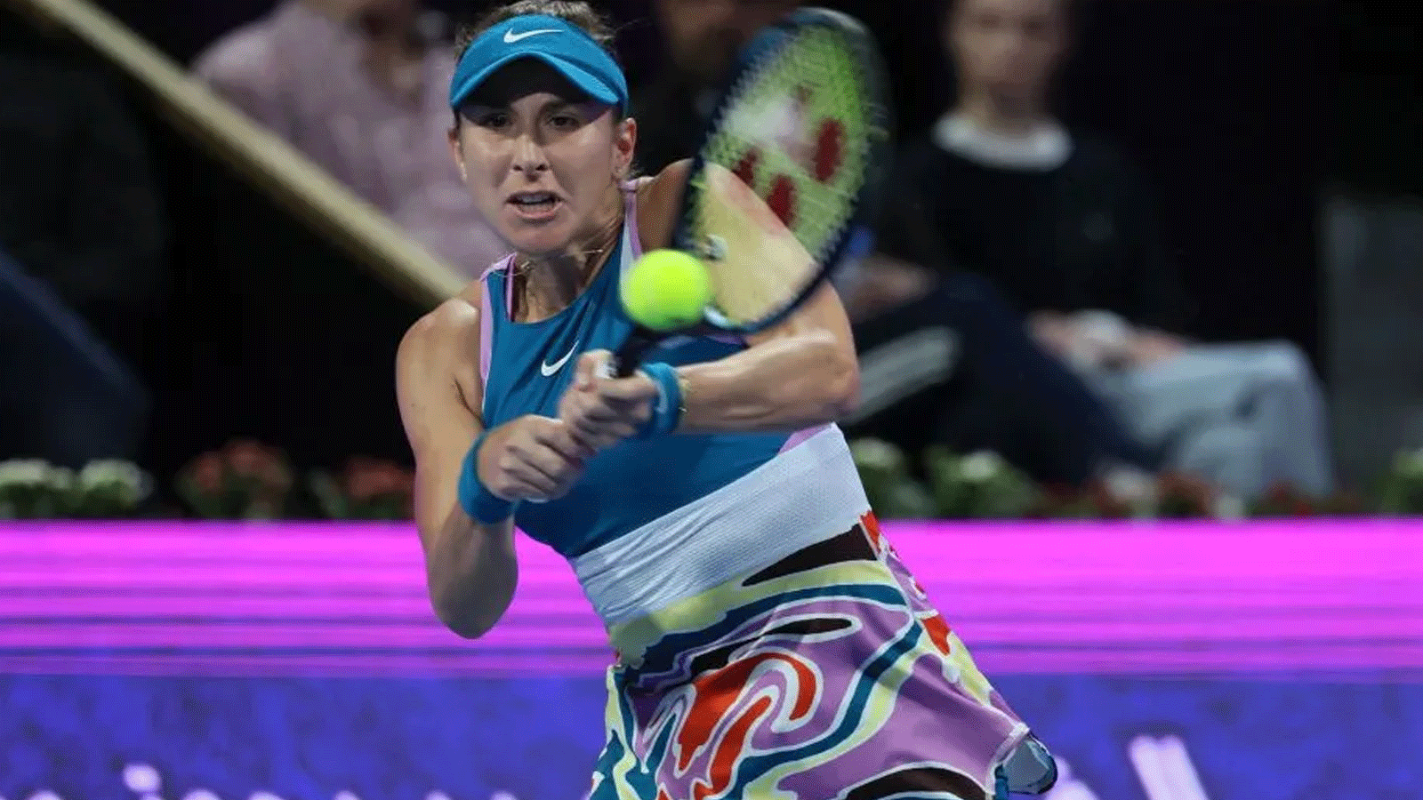 السويسرية بيليندا بنتشيتش التي أطاحت بالبيلاروسية فيكتوريا أزارنكا