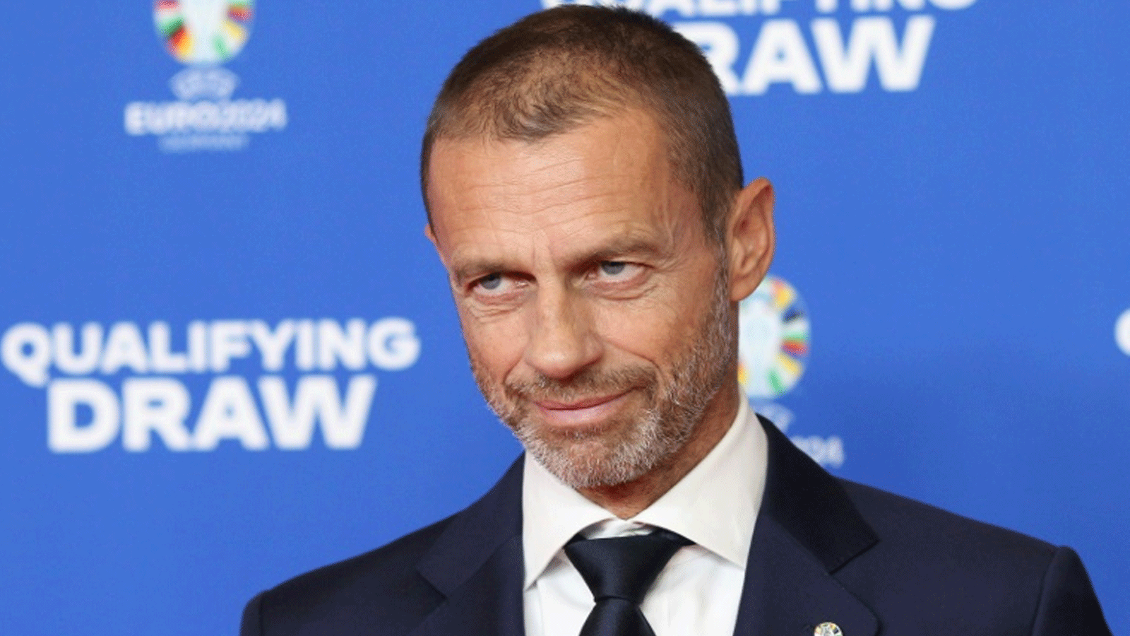 السلوفيني ألكسندر تشيفيرين رئيس الاتحاد الأوروبي لكرة القدم