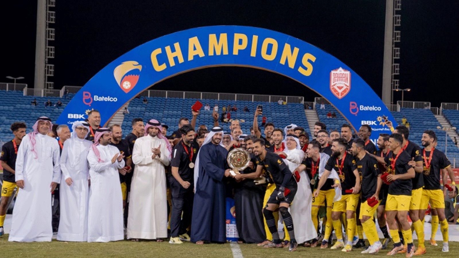الخالدية يتوج بدوري ناصر بن حمد الممتاز لكرة القدم(وكالة أنباء البحرين)