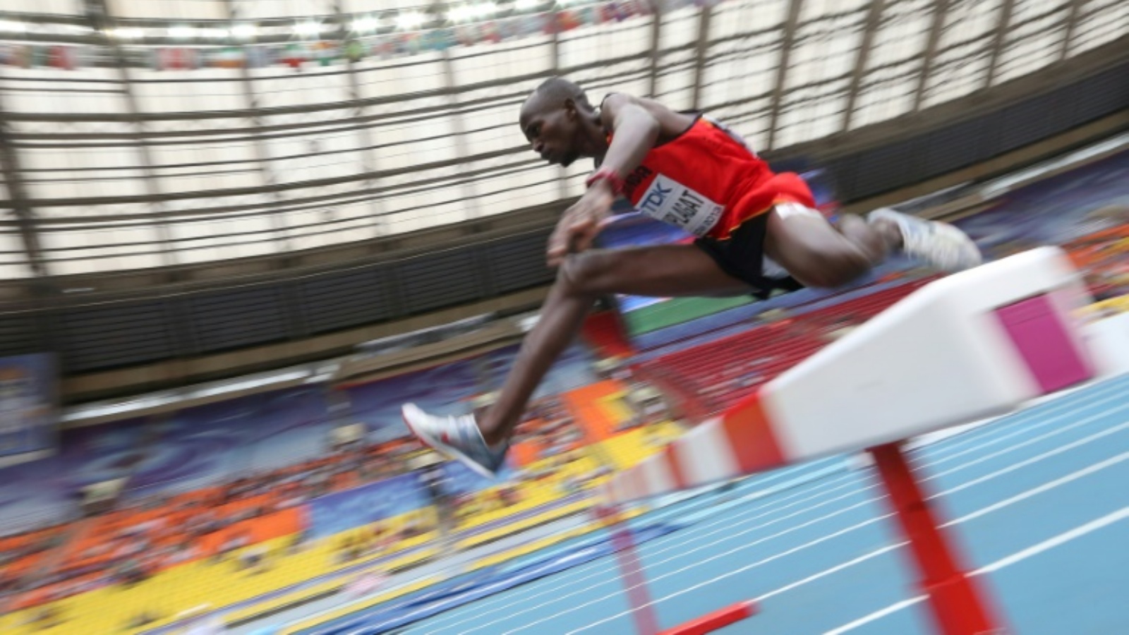 دافع كيبلاغات المولود في كينيا (34 عاماً) عن ألوان أوغندا في سباق 3 آلاف م موانع في المحافل الدولية وتحديداً في الألعاب الأولمبية وبطولات العالم لألعاب القوى