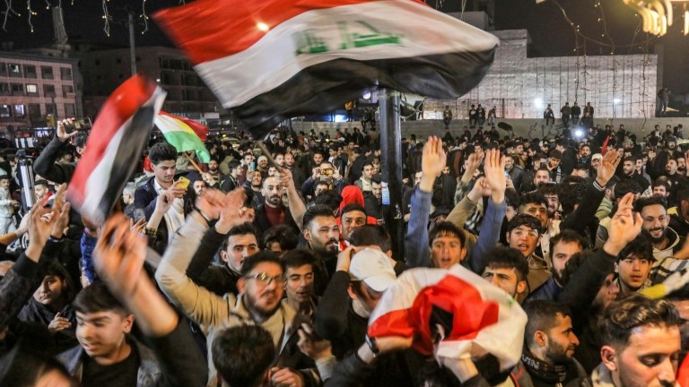 تأمل الجماهير العراقية في احراز لقب كأس آسيا للمرة الثانية في تاريخها