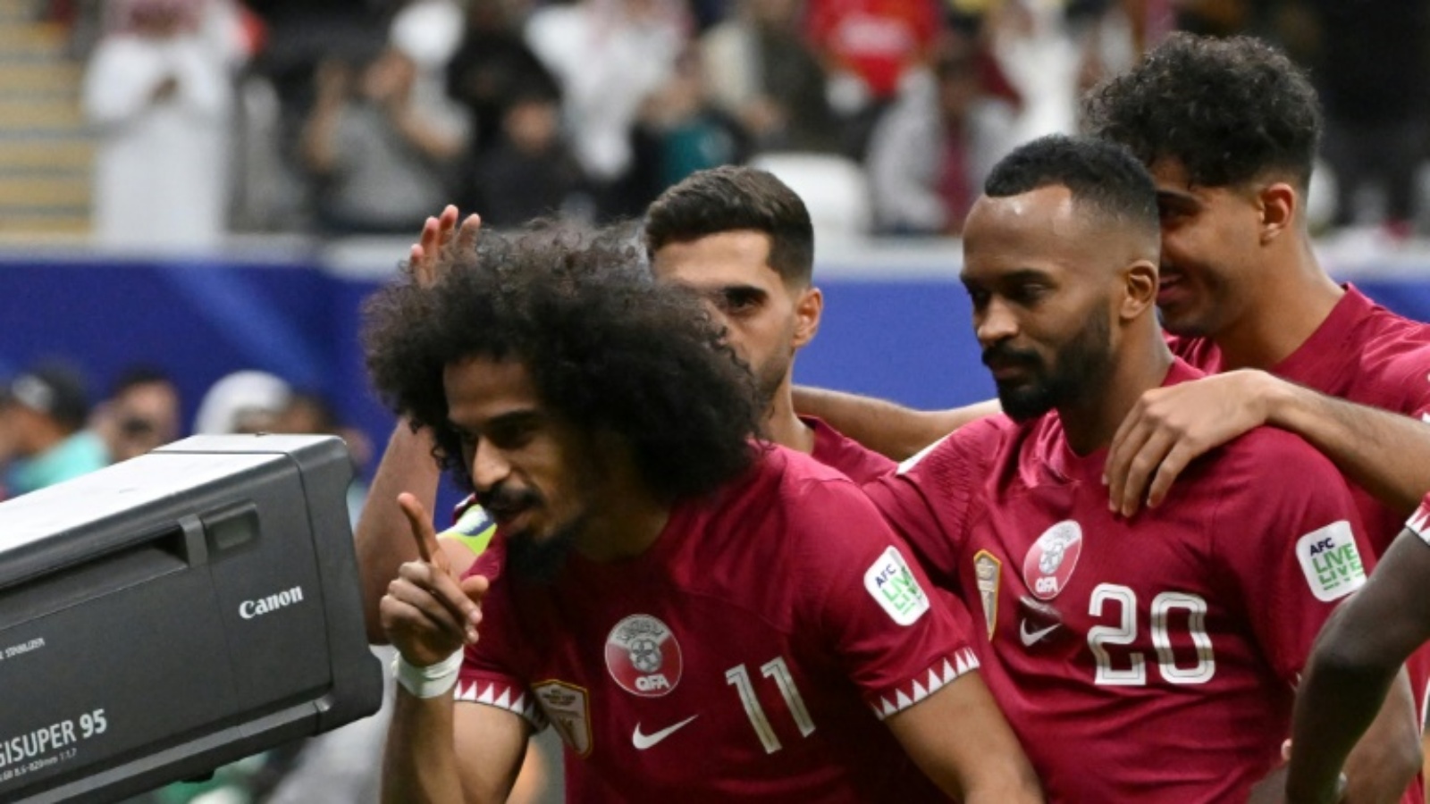 لاعبو قطر يحتفلون بهدف الفوز في مرمى فلسطين (2-1) في ثمن نهائي كأس اسيا في قطر في 29 كانون الثاني (يناير) 2024