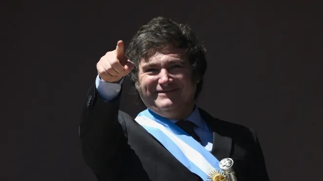 الرئيس الأرجنتيني يرى أن ميسي هو أهم أرجنتيني في العالم