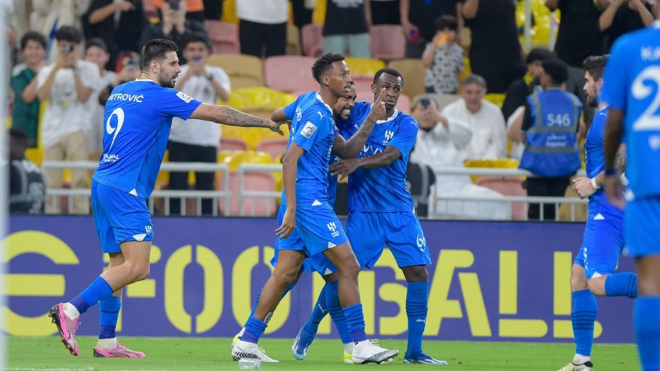 الهلال السعودي يواصل الانتصارات محلياً وقارياً وصولاً لرقم قياسي عالمي