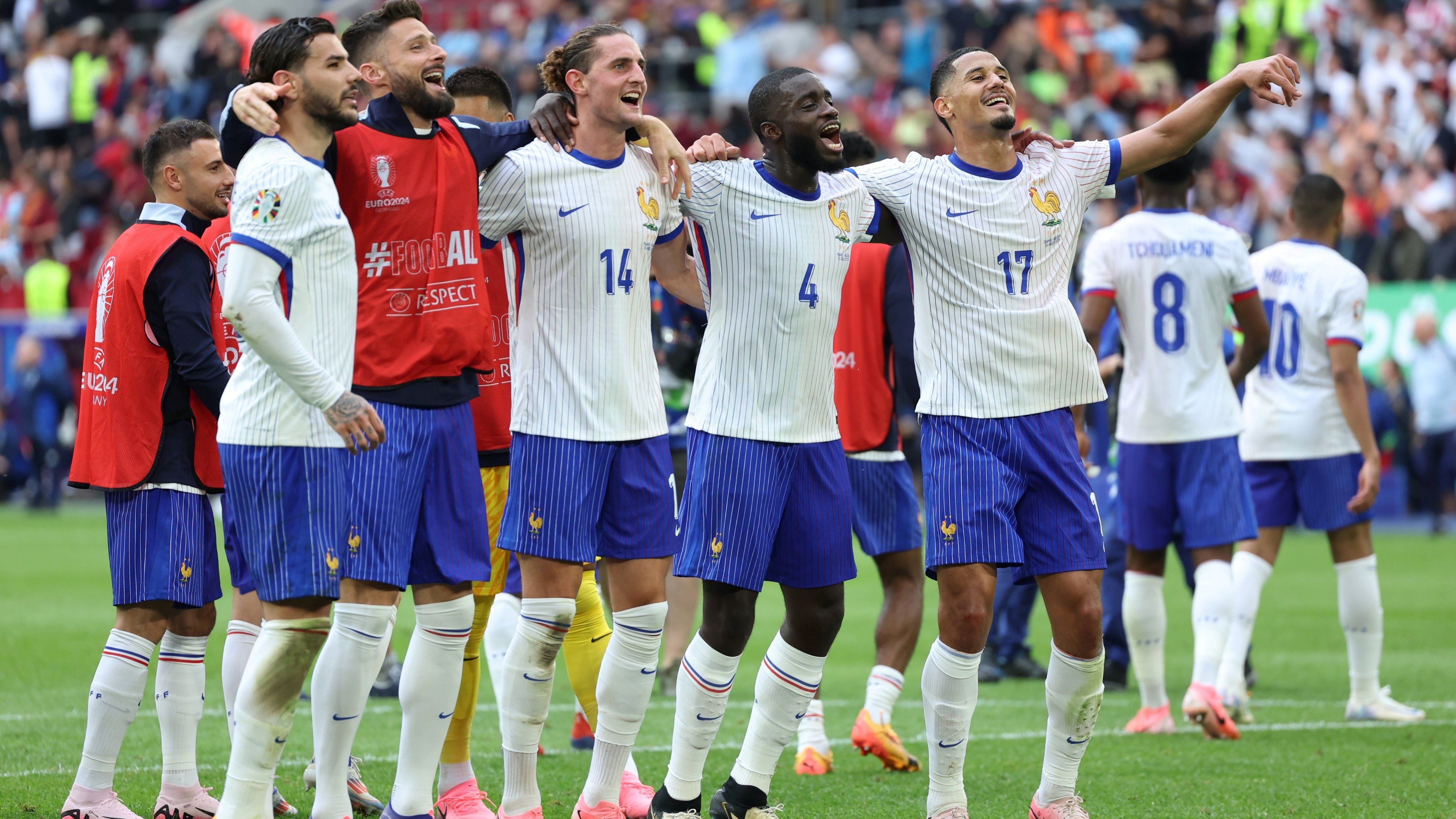 فرحة فرنسية بالتأهل إلى ربع نهائي يورو 2024 بعد الفوز على بلجيكا 1-0