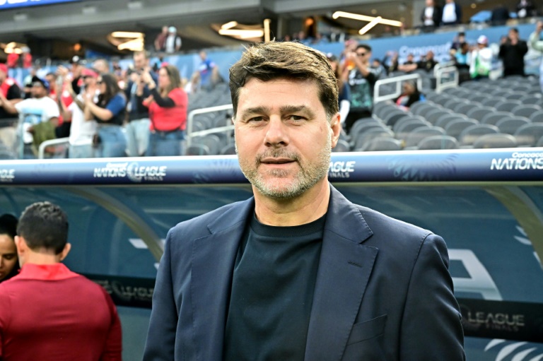 مدرب المنتخب الأميركي لكرة القدم الأرجنتيني ماوريسيو بوكيتينو قبل نصف نهائي دوري الأمم الكونكاكاف أمام بنما في ملعب سوفي في إنغلوود، كاليفورنيا، في 20 آذار/مارس 2025