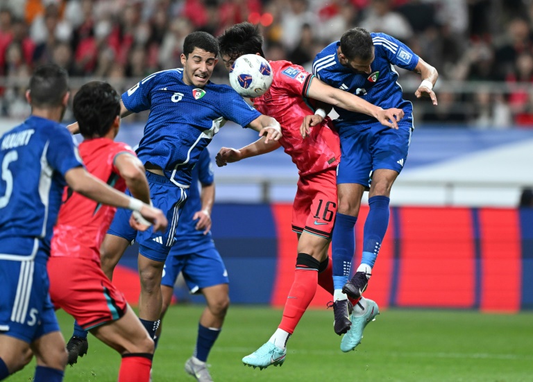 لم يفز المنتخب الكويتي (أزرق) في أي مباراة ضمن الدور الثالث من التصفيات الاسيوية