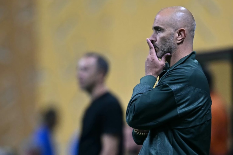 الإيطالي إنتسو ماريسكا مدرب تشلسي الإنكليزي خلال مباراة فريقه أمام لوس أنجليس إف سي في ملعب مرسيدس بنز في أتلانتا في 16 حزيران/يونيو 2025