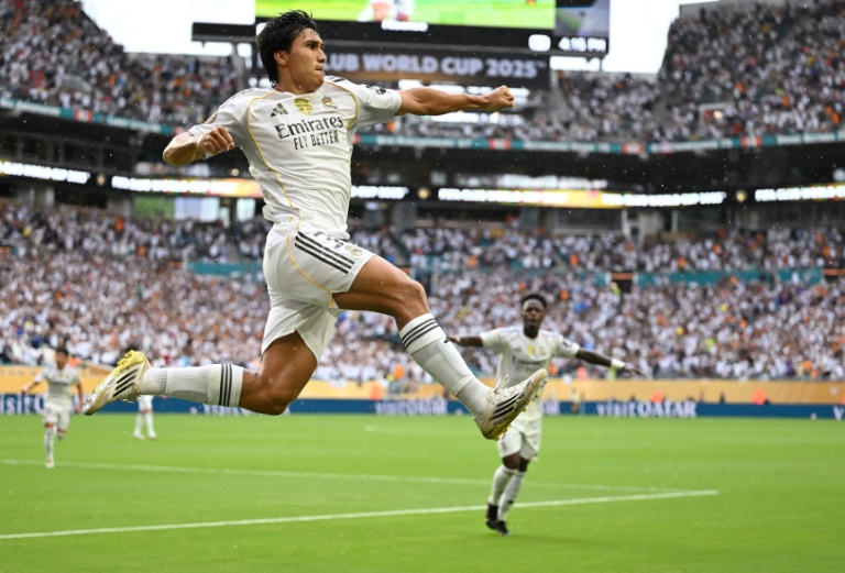 مهاجم ريال مدريد الاسباني غونسالو غارسيا يحتفل بهدف الفوز في مرمى يوفنتوس الايطالي (1-0) في ميامي في ثمن نهائي مونديال الاندية في الاول من تموز/يوليو 2025