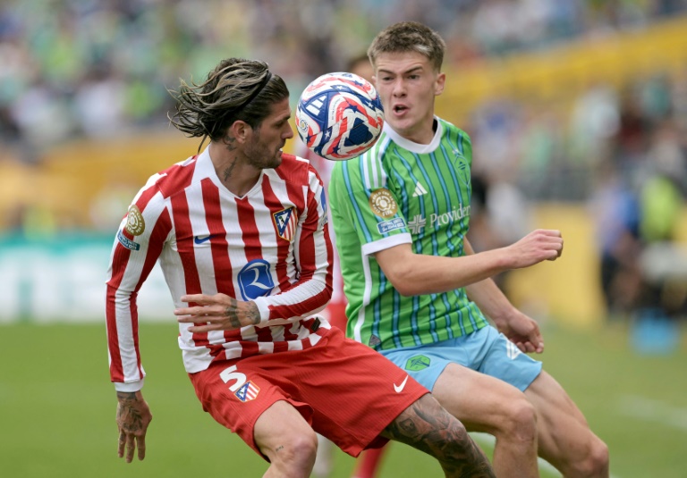 سيلتحق دي بول بمواطنه ميسي في إنتر ميامي الأميركي