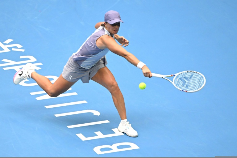 البولندية إيغا شفيونيتك خلال مواجهة الصينية يوان يووي