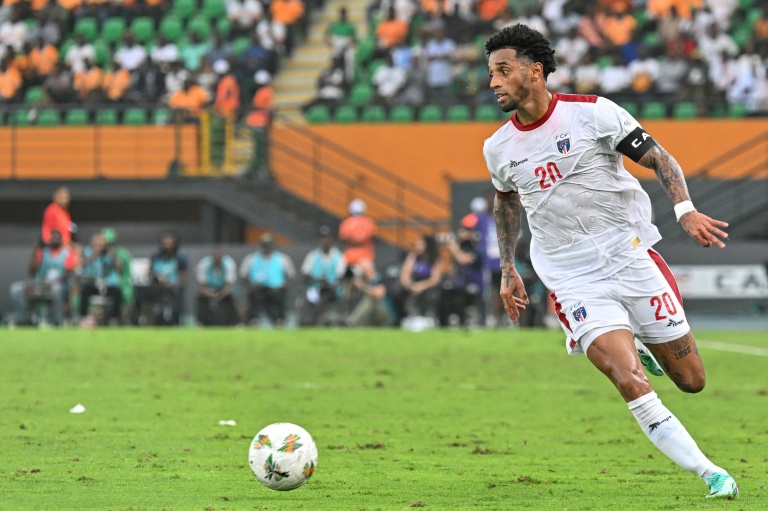 قائد الرأس الأخضر ريان منديش خلال المباراة ضد موريتانيا في ثمن نهائي كأس الأمم الإفريقية في ساحل العاج على ملعب فيليكس هوفويه بوانيي في أبيدجان في 29 كانون الثاني/يناير 2024