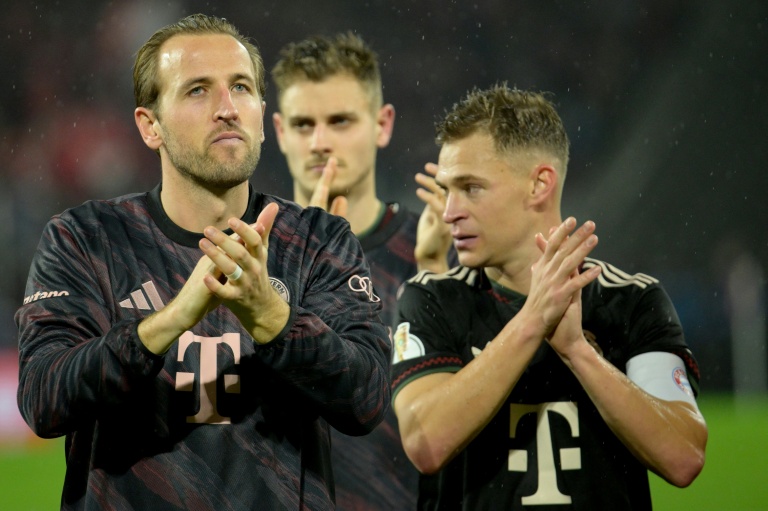 فاز بايرن ميونيخ في 15 مباراة من أصل 15 هذا الموسم