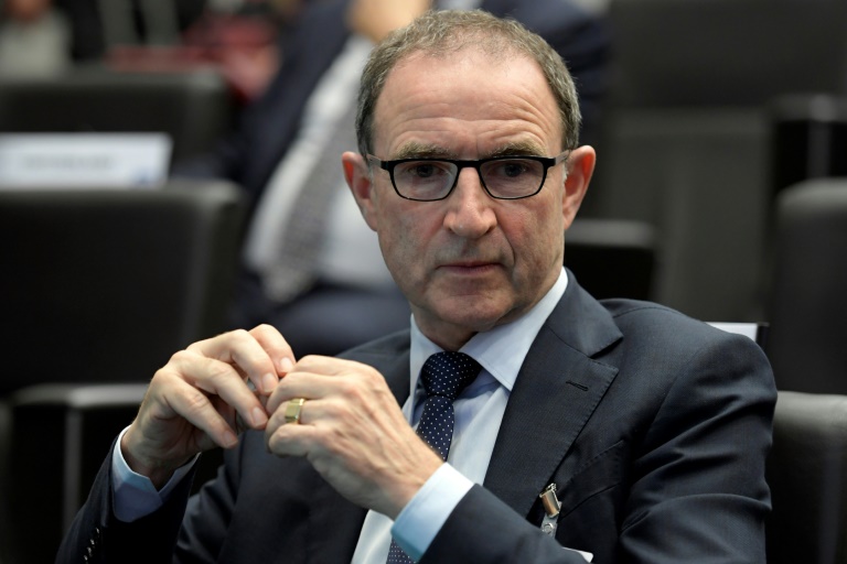 تحوم الشكوك حول مستقبل المدرب الموقت لنادي سلتيك الاسكتلندي لكرة القدم الإيرلندي الشمالي مارتن أونيل