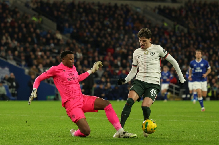 الأرجنتيني أليخاندرو غارناتشو سجّل هدفين لتشلسي بمواجهة كارديف (3-1) ضمن ربع نهائي كأس الرابطة الإنكليزية لكرة القدم الثلاثاء في 16 كانون الاول/ديسمبر 2025