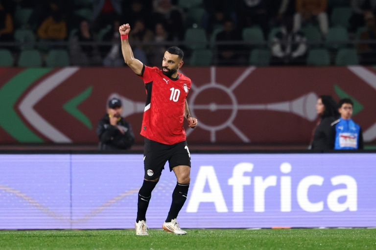 المهاجم المصري محمد صلاح يحتفل بهدفه خلال مباراة الدور ربع النهائي لكأس الأمم الإفريقية ضد ساحل العاج على الملعب الكبير في أغادير في 10 كانون الثاني/يناير 2026