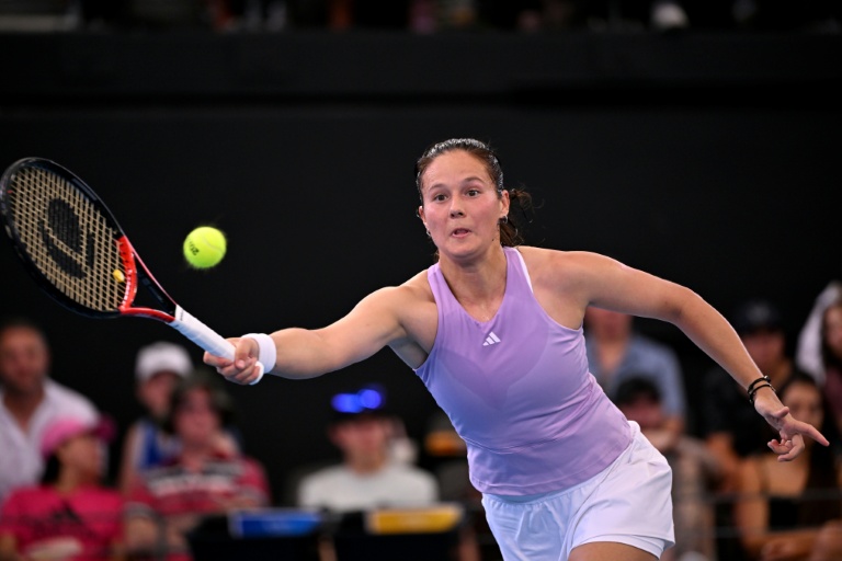 كاساتكينا في الدور الأول من دورة بريزبين 2026