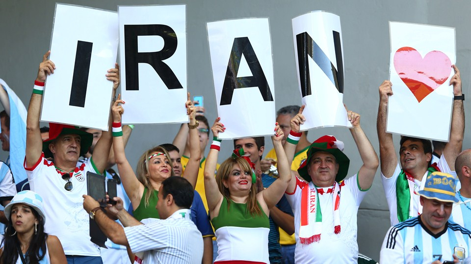 Bosnia&#39;s fans cheer beofre the start of the during their 2014 World Cup Group F soccer match against Nigeria at the Pantanal arena in Cuiaba