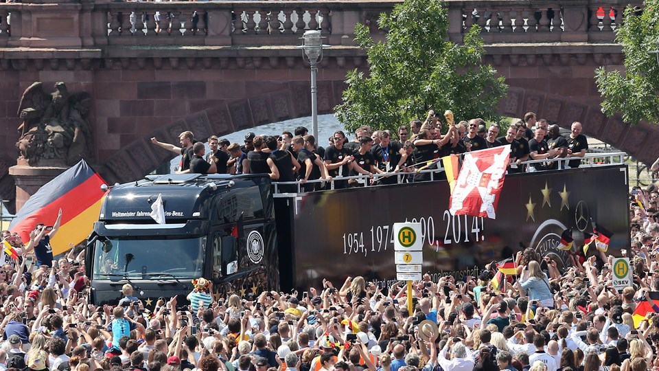 Real Madrid's Gareth Bale celebrates after scoring his side's second goal in the Champions League final soccer match against Atletico Madrid at the Luz Stadium in Lisbon, Portugal, Saturday, May 24, 2014