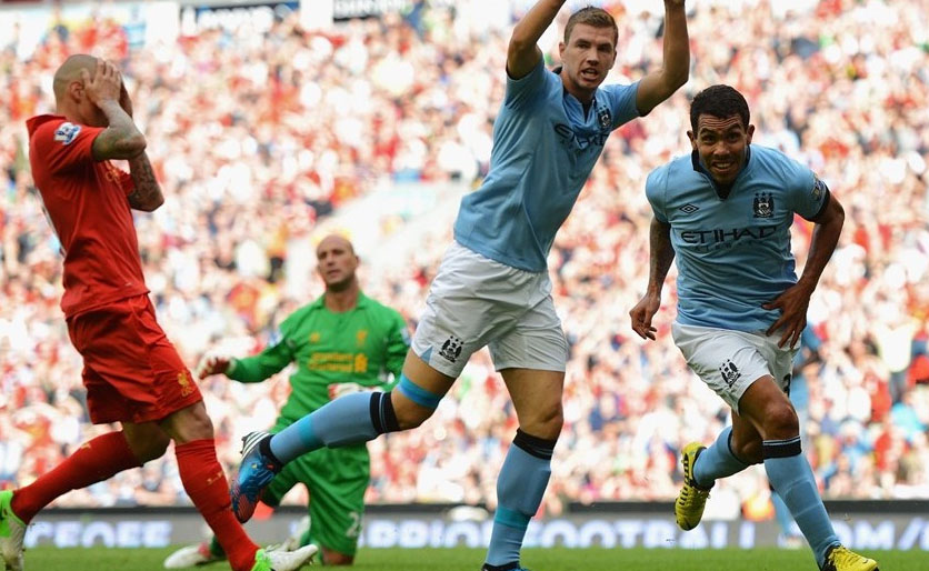 Van Persie y Kagawa lideraron el triunfo del United