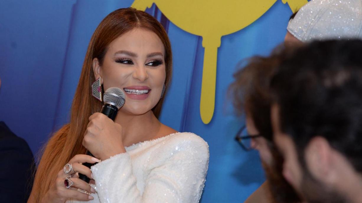 "كلّو مسموح" يعيد كارول سماحة إلى المسرح الغنائي