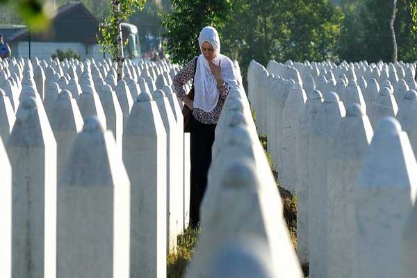 مقبرة لضحايا مذبحة سريبنيستا