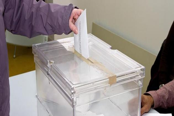 هل تؤثر الديمقراطية سلبًا على النمو؟