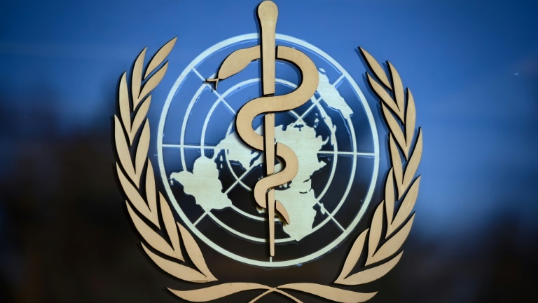 شعار منظمة الصحة العالمية في جنيف في 24 فبراير 2020