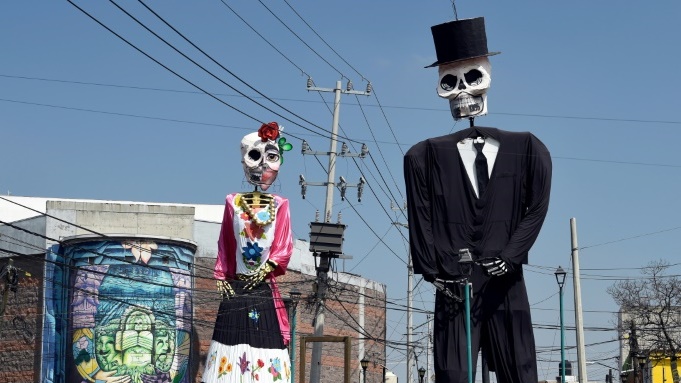 جانب من الاحتفالات بالهلويين في المكسيك