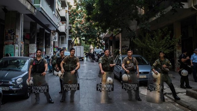 الشرطة اليونانية في احدى شوارع العاصمة