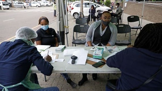 جنوب أفريقيا تتصدر عدد الاصابات في القارة